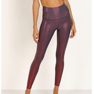 Beyond Yoga Spot On High Rise leggings size medium
